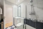 Baño de vivienda en Retiro