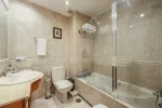 Baño de vivienda en Retiro