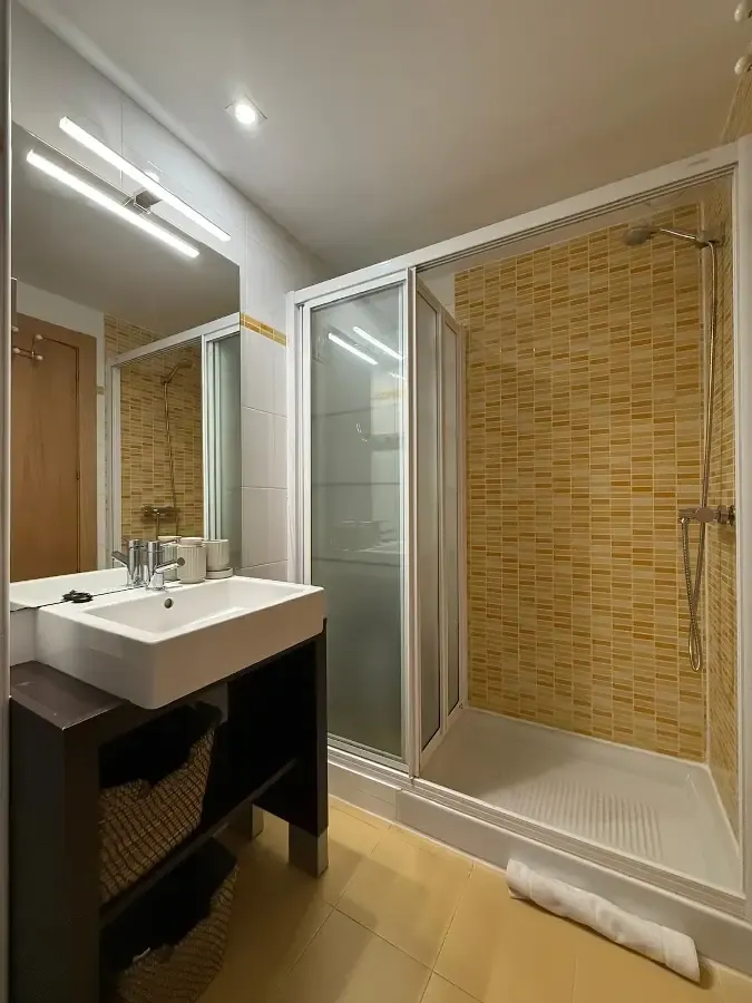 Baño de vivienda en Tetuán