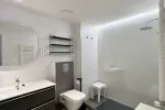 Baño de vivienda de alquiler en Escorial